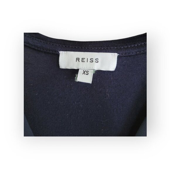 Reiss Black Viscose V-Neck T-Shirt XS EUC - Picture 3 of 10